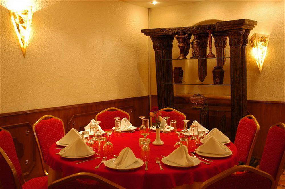Larsa Hotel 3*