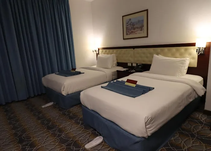 Larsa Hotel