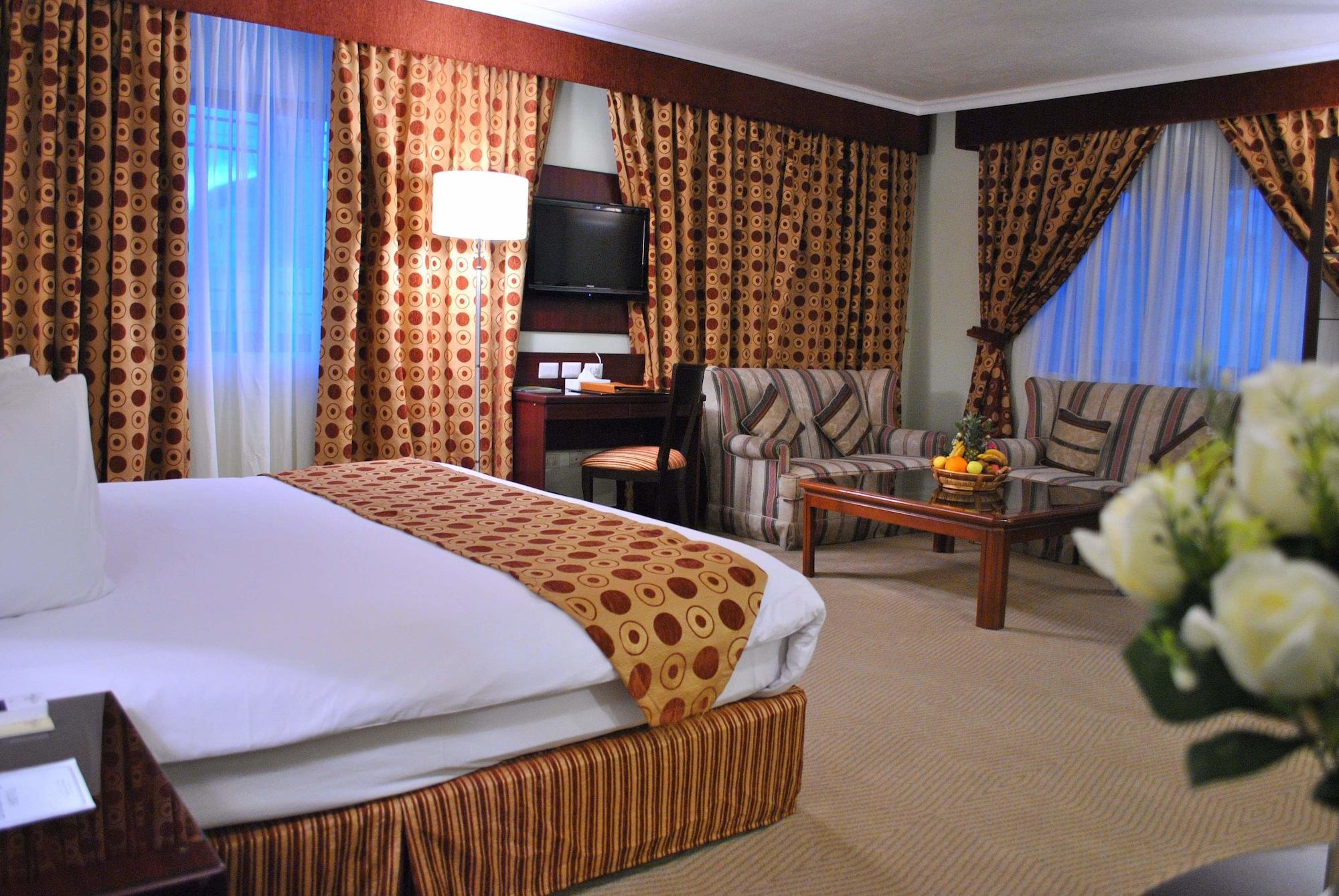 Larsa Hotel