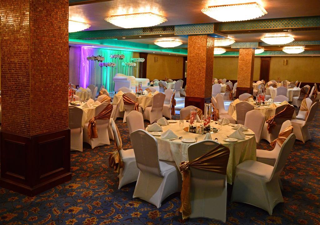 Larsa Hotel