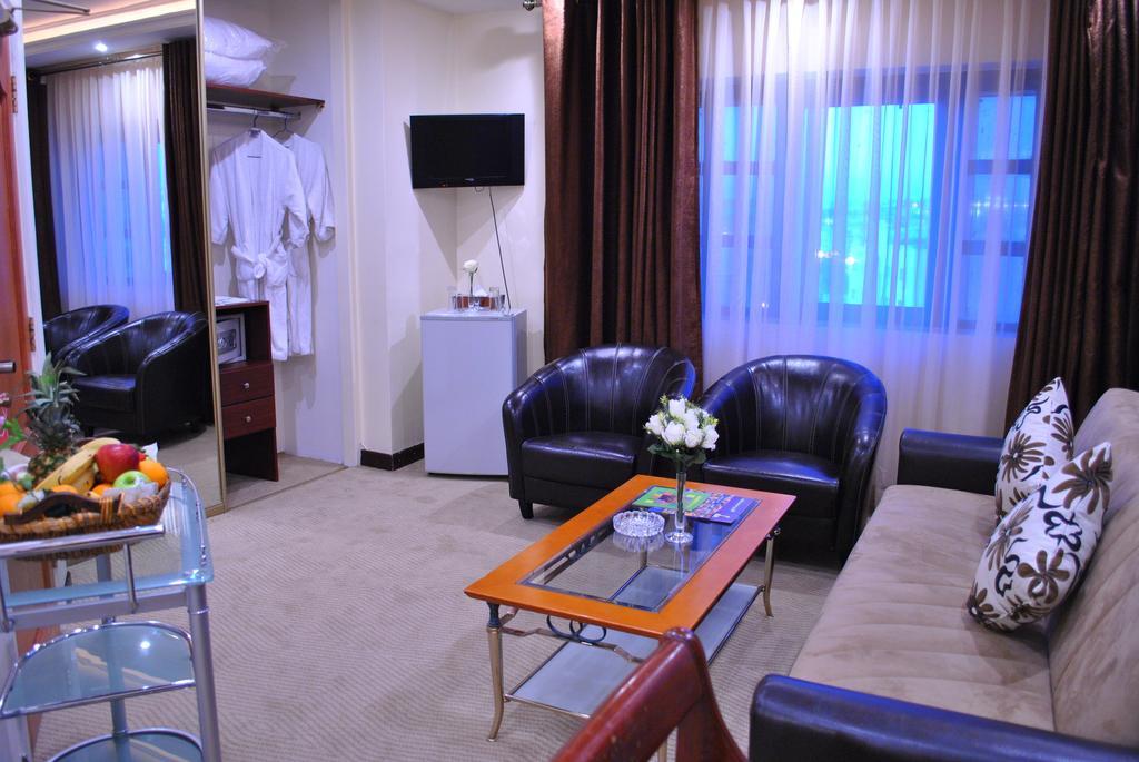 Hotel Larsa 3*