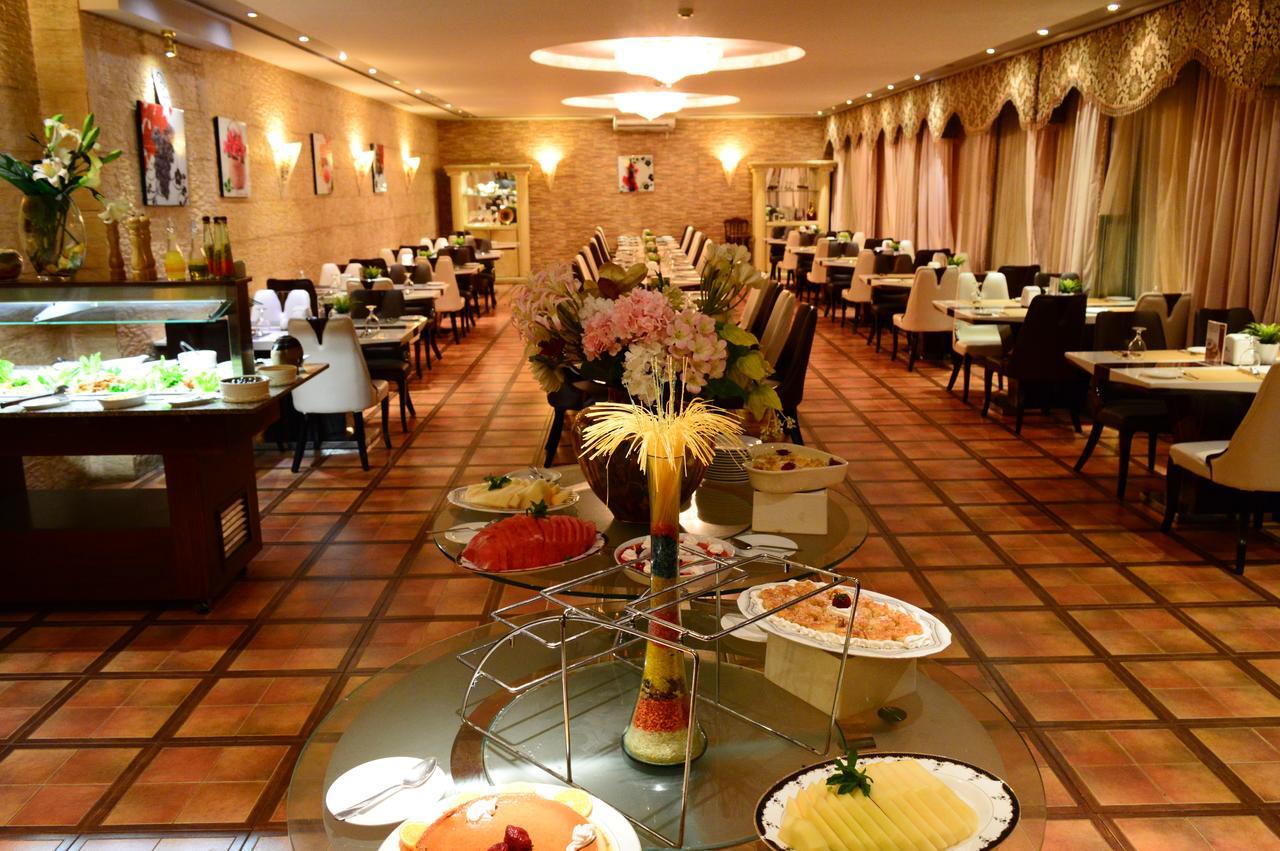 Hotel Larsa